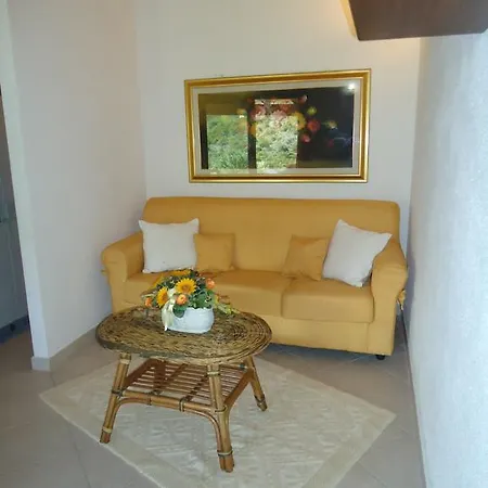 Holiday home Villetta Cecilia